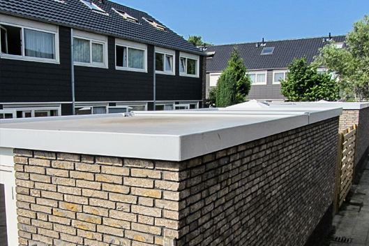 Polyester bergingsdak van Comprifalt